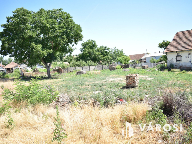 Építkezzen a legjobb helyen Eleken!