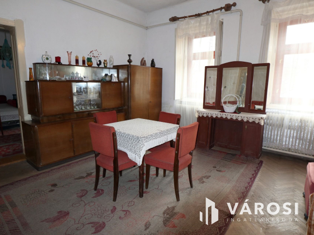 3 szobás kertes ház Orosházán eladó