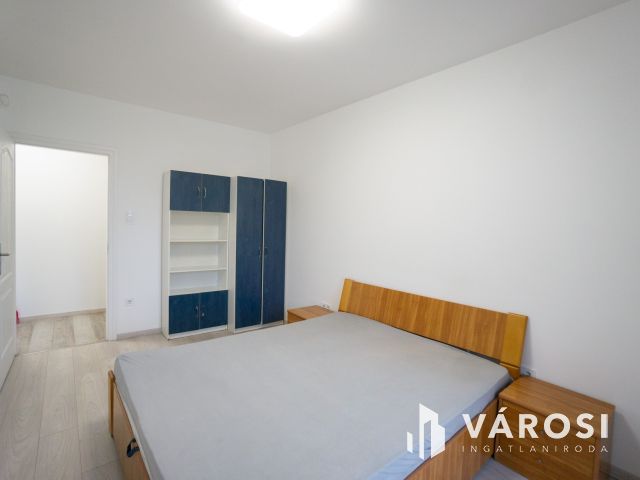 Belvárosi lakás, exkluzív házban