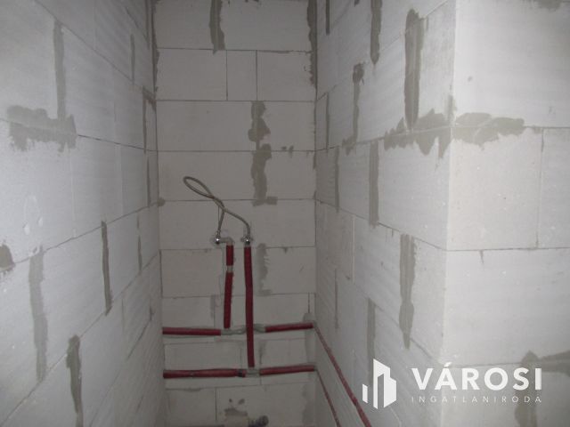 Nagypolgári ház társasházi lakásokká alakítva