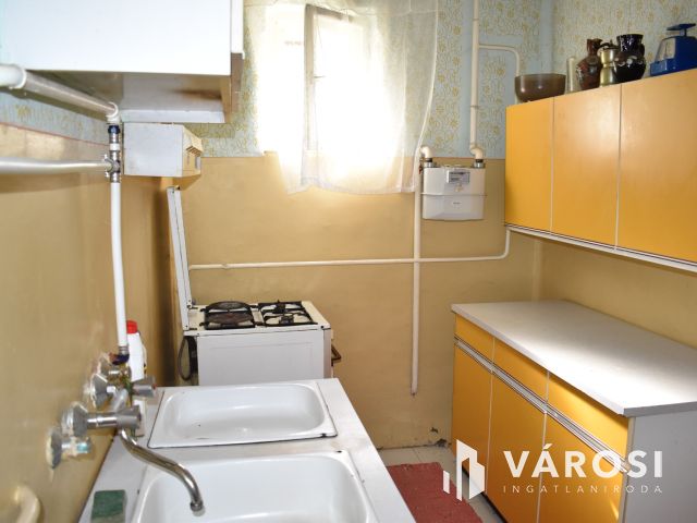 3 szobás családi ház a fürdő mellett!