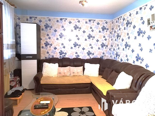 Eladó három szobás lakás!