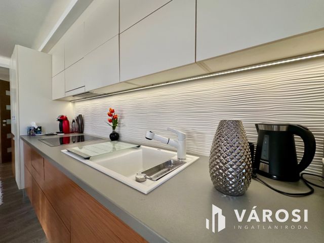 Kálvária társasházban luxuslakás eladó!