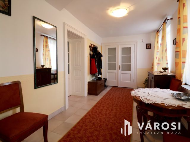 Belvárosi családi ház