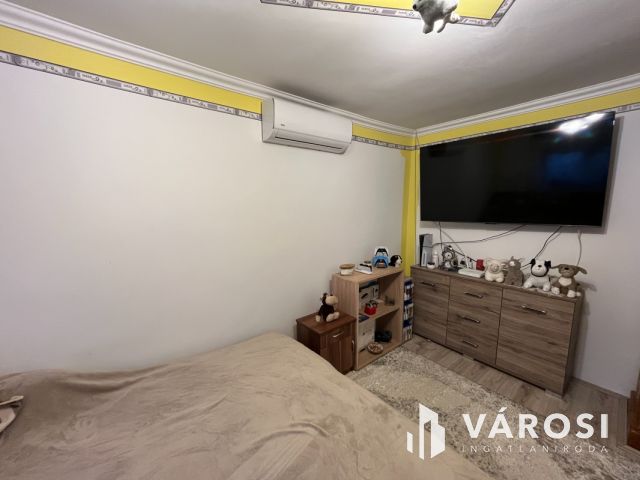 Debreceni Csinos 2 szobás Ház, Filagóriával, Tárolókkal!