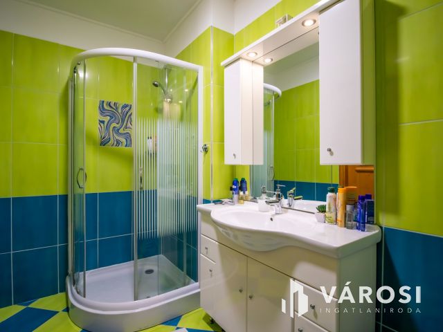 Tágas családi fészek Lovasberényben - 5 szoba, 3 fürdőszoba!