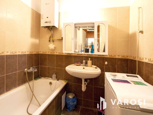 Kiadó 2 szobás frekventált helyen