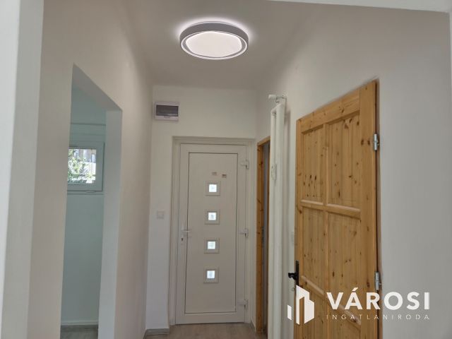 Városközponti távfűtéses lakás