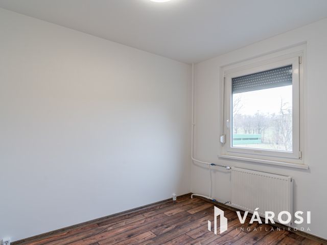 Három vagy négy szoba, és még teljes új, garanciával