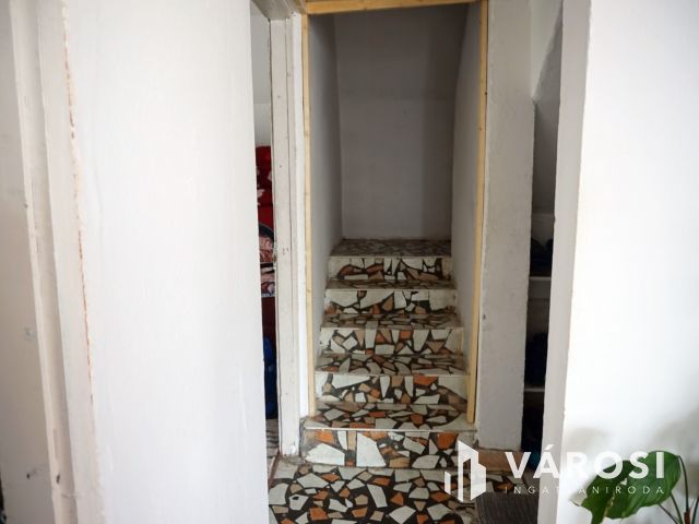 Fiatalos családi ház 2 generáció számára!