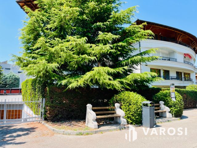 Teremgarázsos parkolóhely Balatonlelle központjában