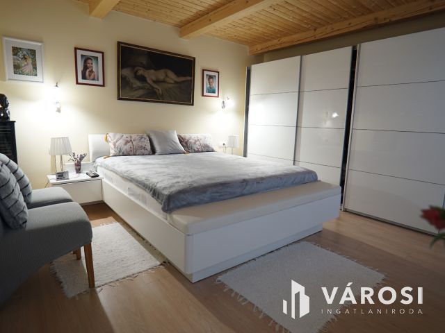Zöld környezetben, igényes családi ház Zákányban