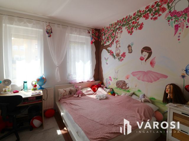 Felújított belvárosi lakás