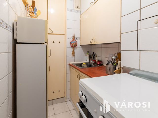 Szerethető 46 m²-es lakás a Duna-part közelében – 28,9 M Ft
